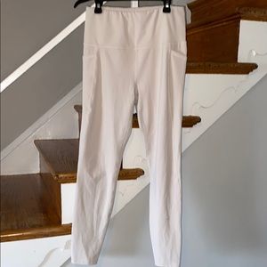 RBX Beige legging size Medium textured fabric stretchy fit *Flaw see picture